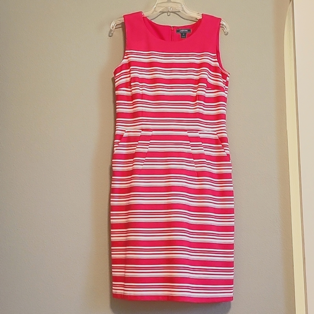 LANDS END Ladies Sleeveless Dress
